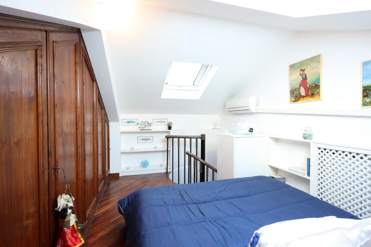 טאורמינה Porta Catania & Duomo Cozy Apartment מראה חיצוני תמונה