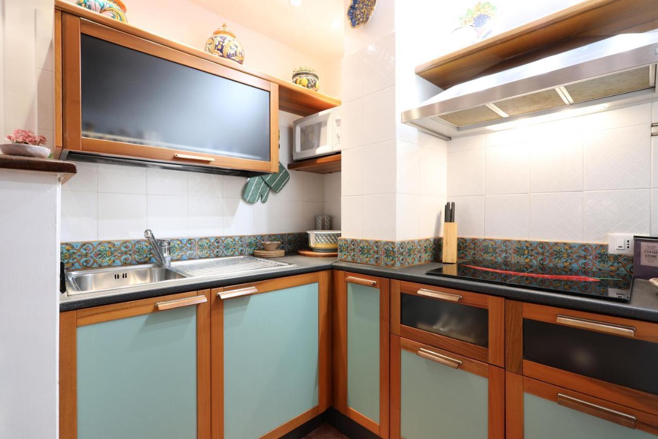טאורמינה Porta Catania & Duomo Cozy Apartment מראה חיצוני תמונה